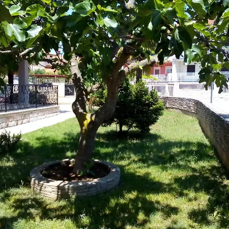 Apartman Istron *