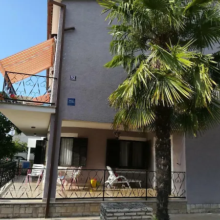 Apartman Istron